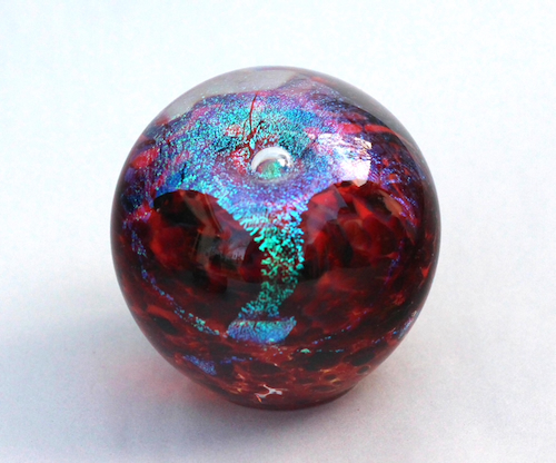 Click to view detail for DB-965 Paperweight - Red Dichroic $75